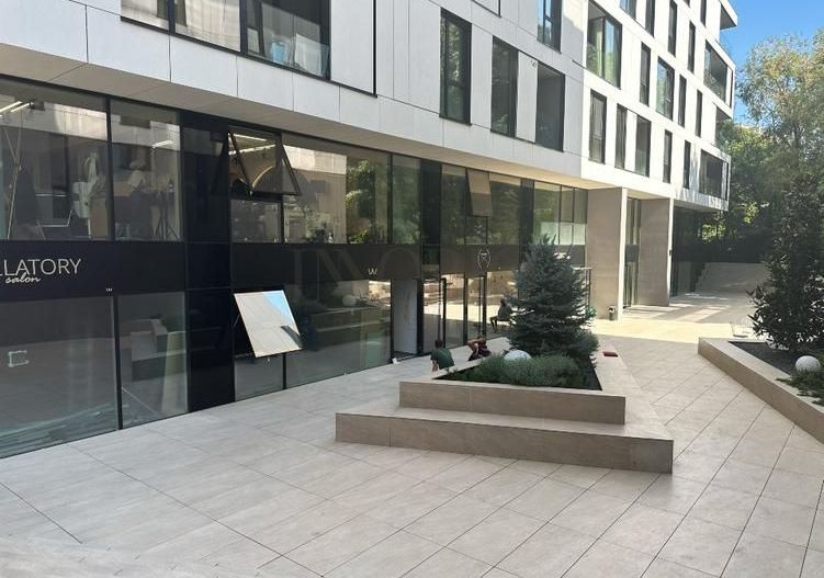 Spatiu Comercial / Birou in Win Herastrau | 2 Etaje | 2 Intrari - Poză 13