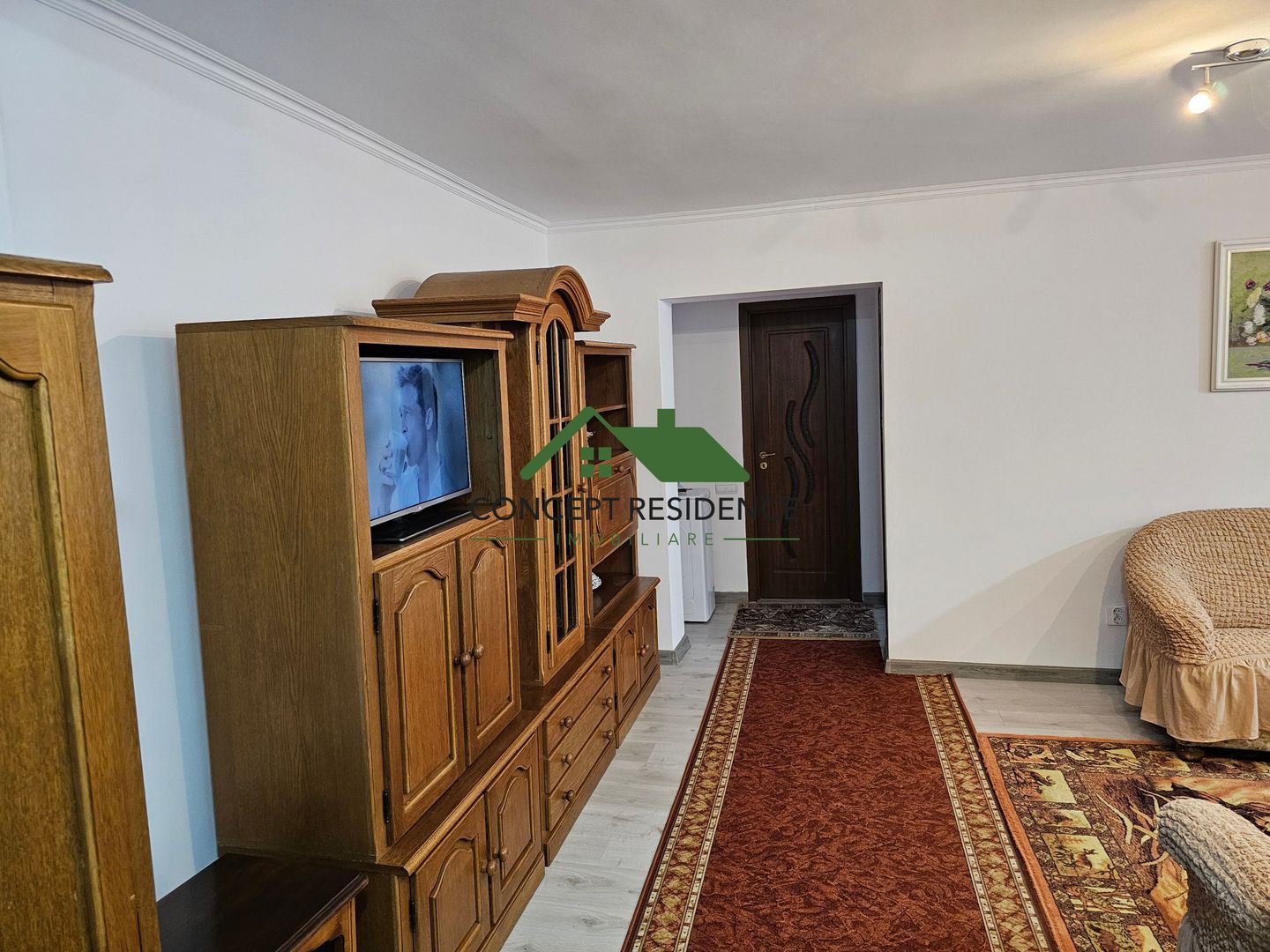 Inchiriez apartament 3 camere+garaj+boxa, Caragiale - Poză 10