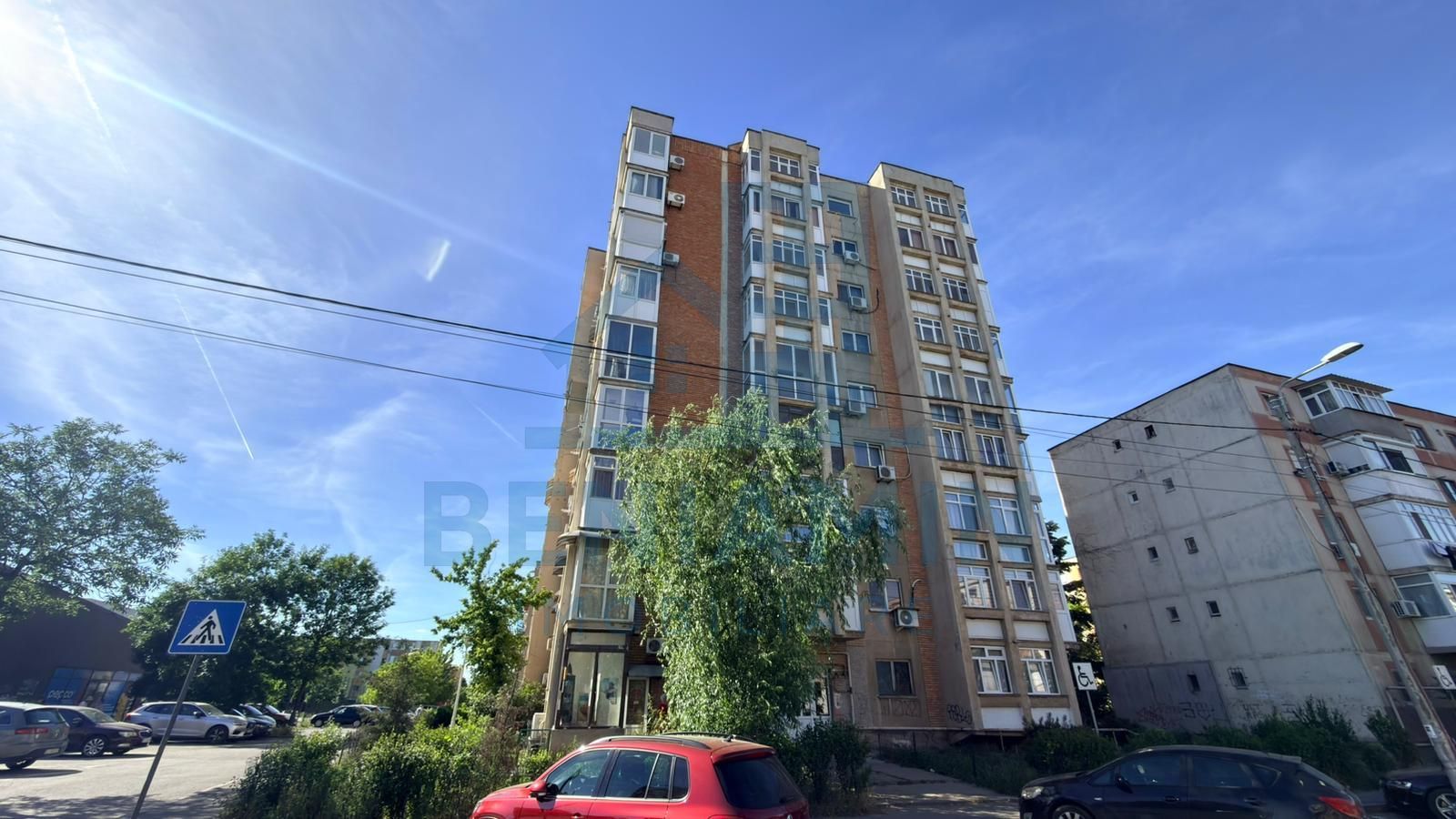 Apartament-Spatiu comercial parter 2 camere -intrare din strada 60mp - Poză 4