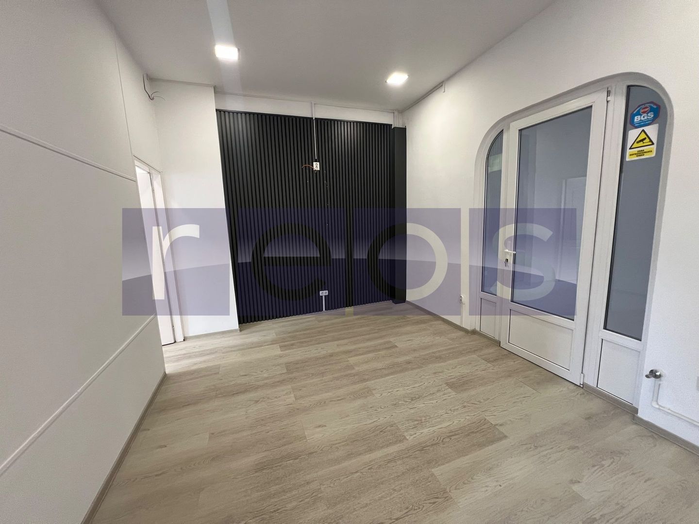 INCHIRIERE CASA D+P+M | ZONA TINERETULUI-TIMPURI NOI - Poză 2