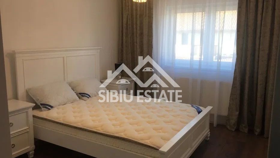 Casa 4 Camere 2 Bai Balcon si Terasa 21mp, mobilata si utilata - Poză 4