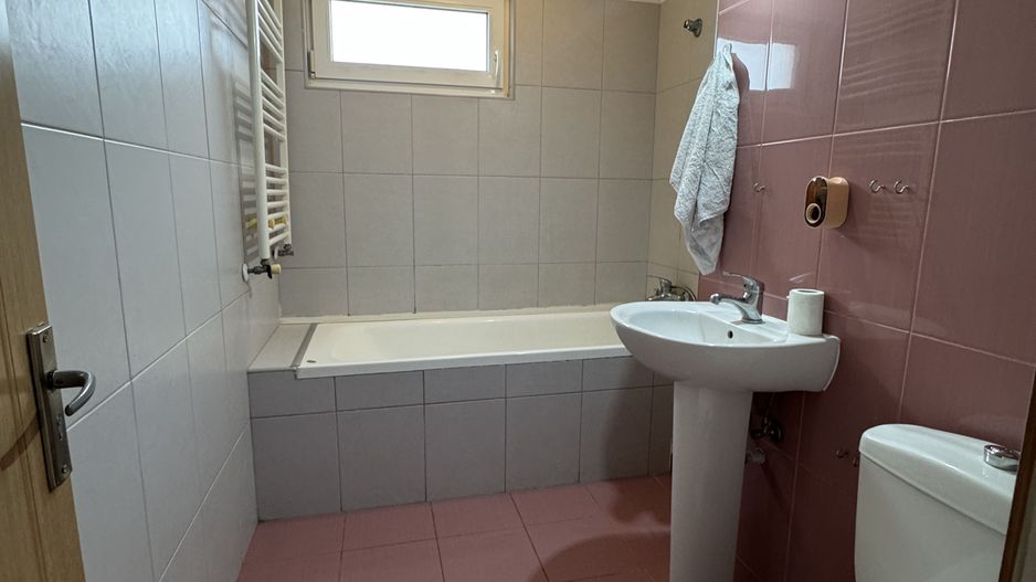 Apartament 2 Camere - Parcare Subterana-Centrala Proprie - Poză 9