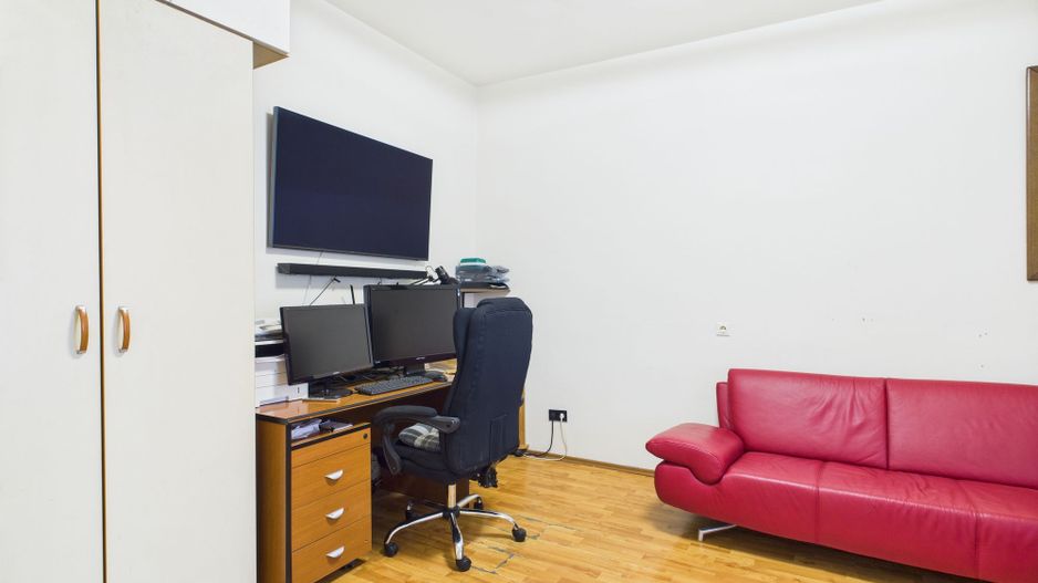 Casă individuală cu teren,  Andrei Șaguna -Traian - Poză 5