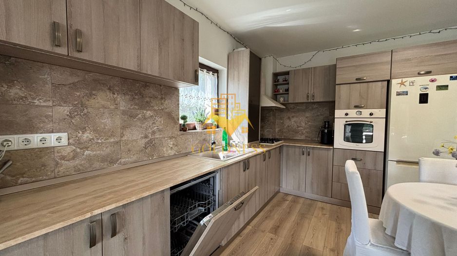 3 camere, 2 parcari, gradina 50 mp, gratar, Grigorescu Zona Donath - Poză 9