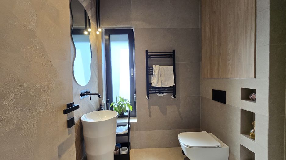 Casa noua 151mp curte 1000m Frumusani mobilata lux -langa Lac/Primarie - Poză 19