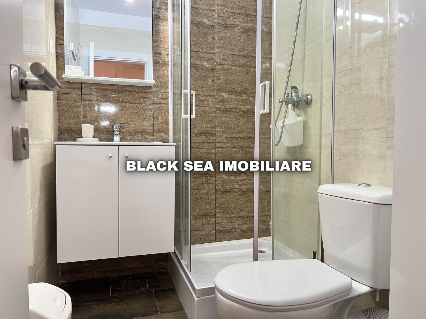 Garsoniera in Bloc nou de vanzare, cu Loc de parcare privat - Ocazie - Poză 7