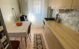 3 Camere Decomandat - Renovat  Mobilat/Utilat - Zona Dacia - Poză 4