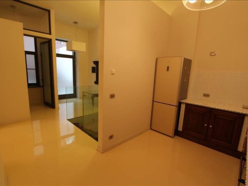 Apartament cu 3 camere de închiriat în zona P-ta Unirii - Poză 4