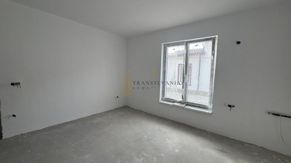 Apartament 3 camere, zona Turnisor - Poză 4
