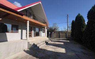 Casa de vanzare la 13 km de Onesti - Poză 22