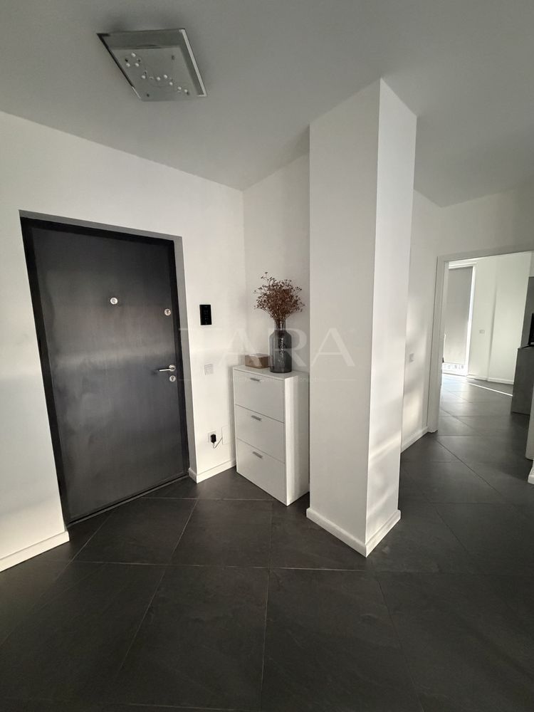 Apartament modern, 2 camere, 2 balcoane, parcare subterană, Sânnicoara - Poză 5