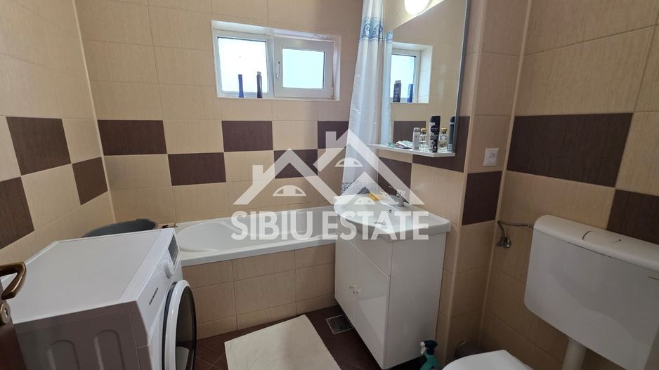 Apartament 3 camere de inchiriat, Selimbar - Poză 7