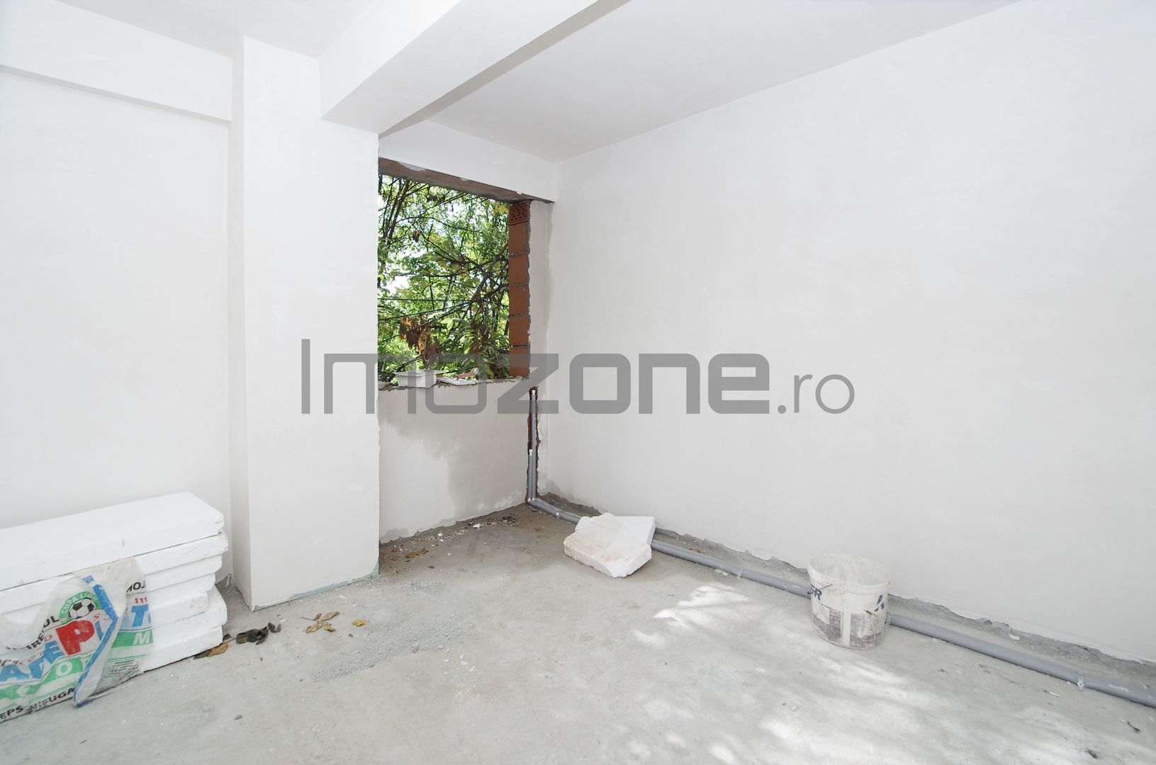 The Building - Barsanesti - Poză 42