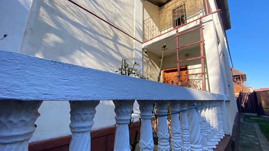 BRASADAS vinde casa cu 6 cam 2 bai cu tern 3.3 ari. - Poză 12