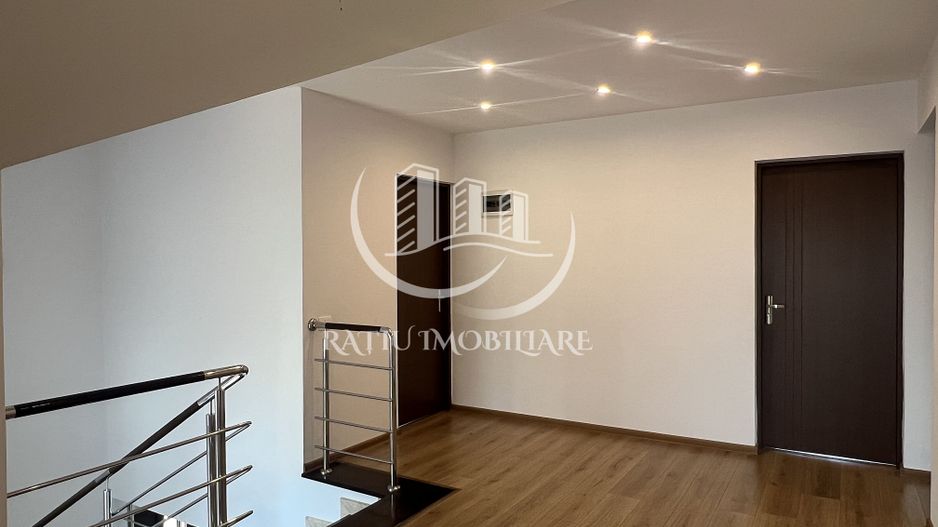 Casa cu 5 camere | P+M | Iosia | Oradea - Poză 13