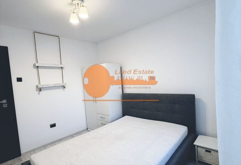 3 camere Crangasi-Centrala Termica-Lux - Poză 7