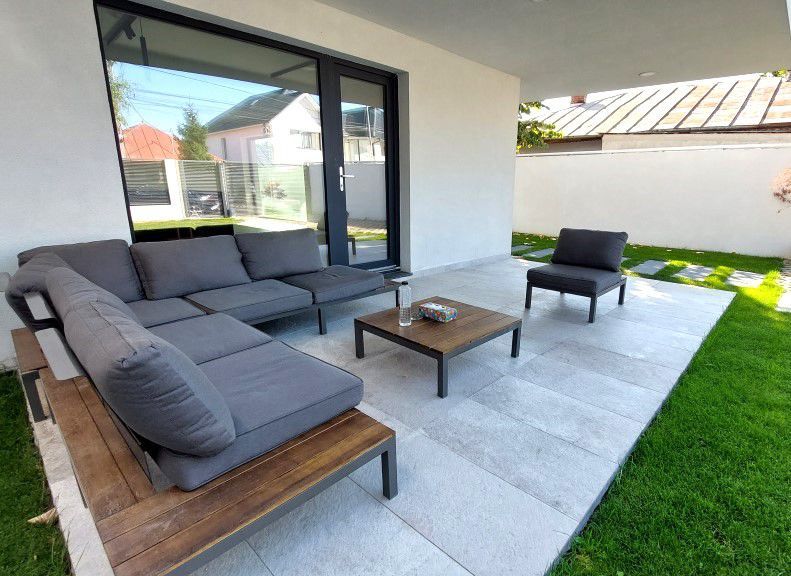 O casa simpla alba dar totusi sofisticata zona Pipera - Poză 2