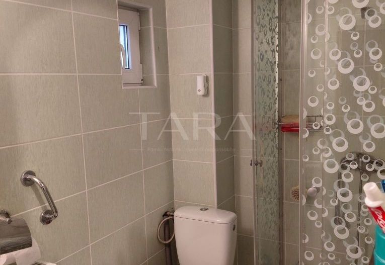 Casă cu teren generos în zona Bulgaria - Poză 5