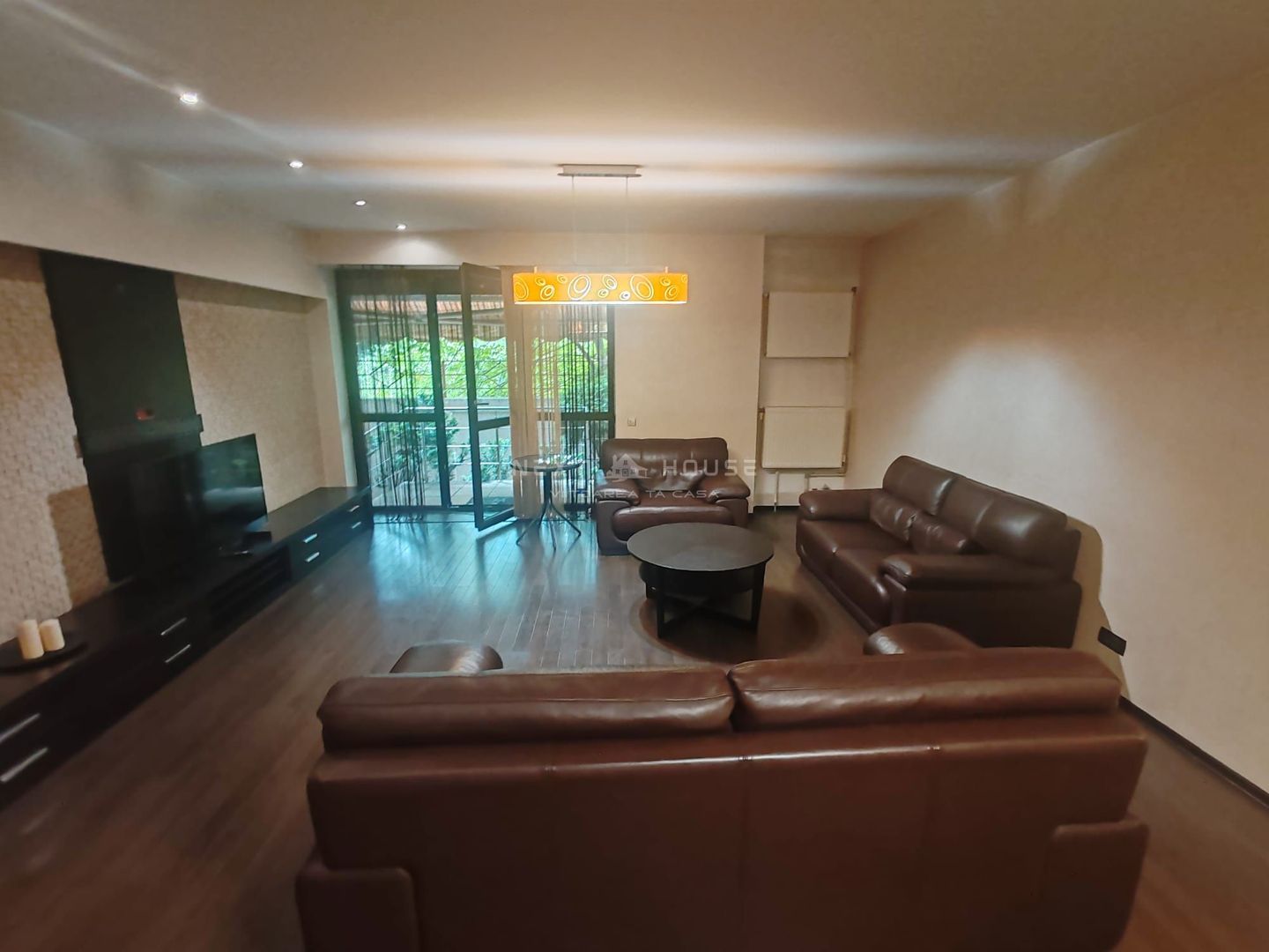 DRUMUL TABEREI – GHENCEA | 3 CAMERE | TERASĂ 50 MP | 2 * PARCARE - Poză 2