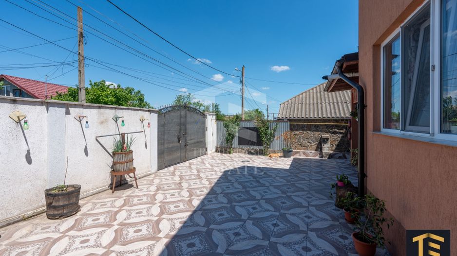 Casă cu 6 camere și curte superb amenajată | Năvodari | Comision 0% - Poză 7