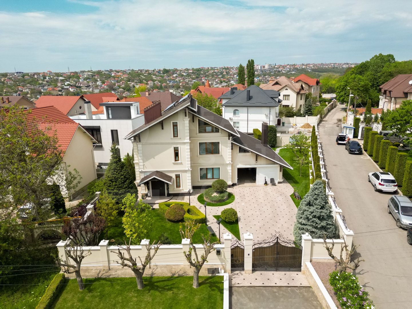Vânzare, casă, 3 nivele, str. Sfintul Pavel, Codru - Poză 79