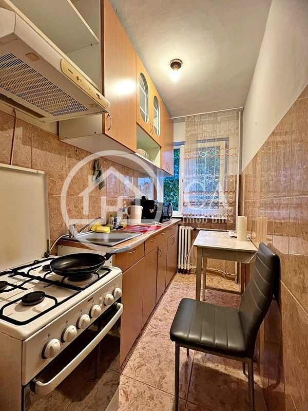 Apartament de vânzare cu 2 camere în zona Rogerius, Oradea - Poză 5