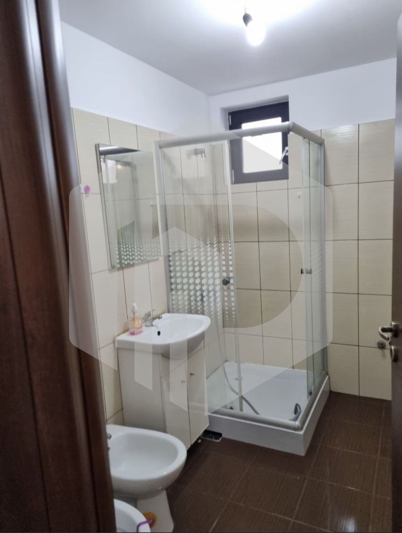 Apartament 3 camere+ gradina 94 mp/ Selimbar.Parcare inclusa - Poză 3