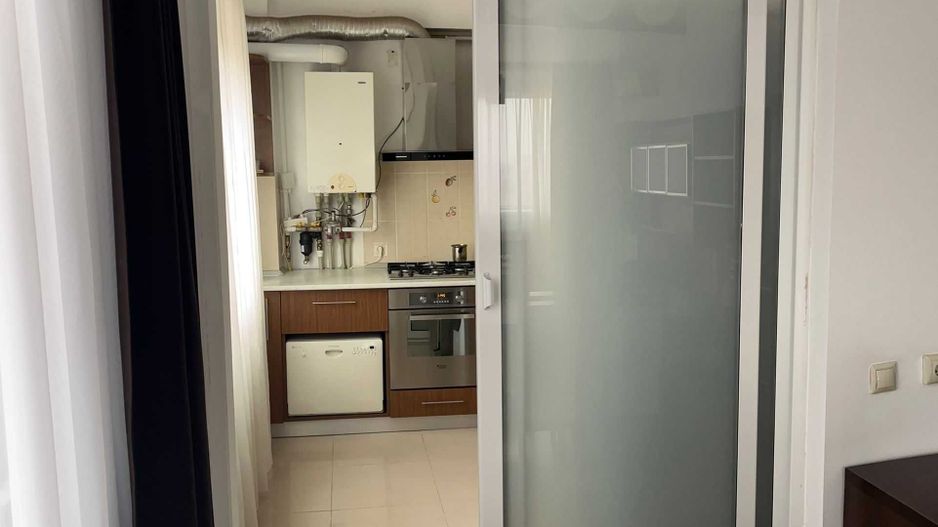 Apartament 2 camere pe malul Deltei Vacaresti, la 7 min de Mall SunPlaza, metrou - Poză 8