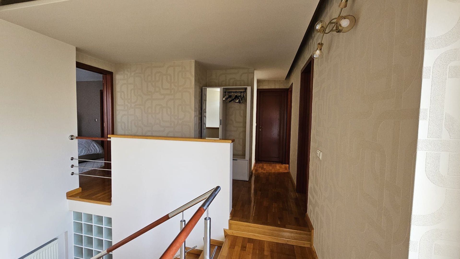 Braytim | Casă  | 273 mp utili | Garaj dublu | 300 mp teren - Poză 7