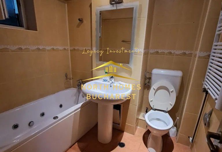 Apartament 3 camere Bulevardul Unirii | Vedere spre spate | Boxa depozitare - Poză 6