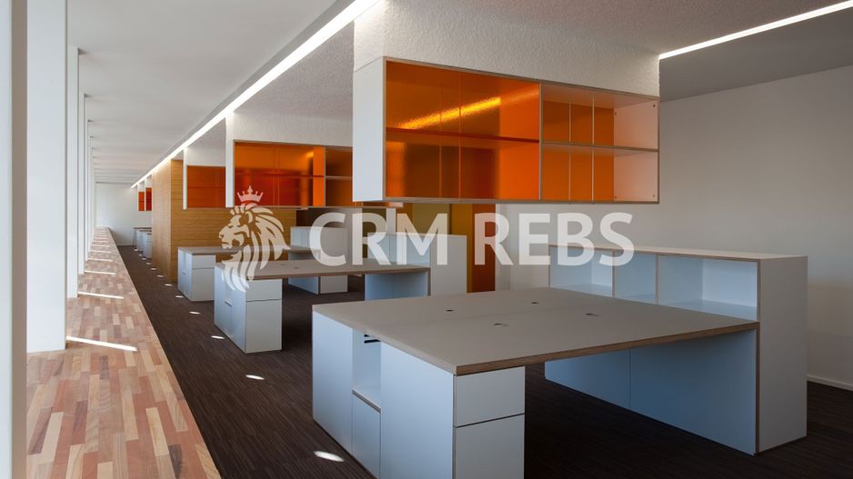 Spatiu comercial ultracentral de inchiriat - Poză 2