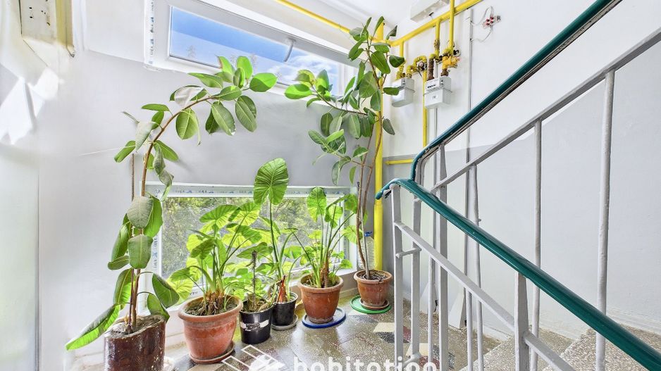 Apartament 3 camere, luminos si vedere liniștită,  boxa,  zona Cetății - Poză 24