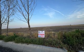 Teren generos, situat pe drum asfaltat între Craiova și Pielești - Poză 3