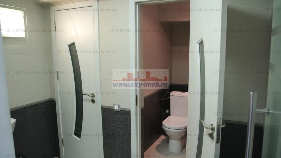 APARTAMENT 8 camere  VICTORIEI (Birouri / Rezidenta de lux ) - Poză 12