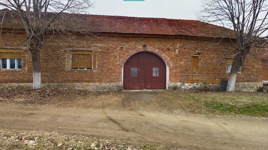 Rezidență de vis pe Valea Mureșului la Lalașinț - Poză 27