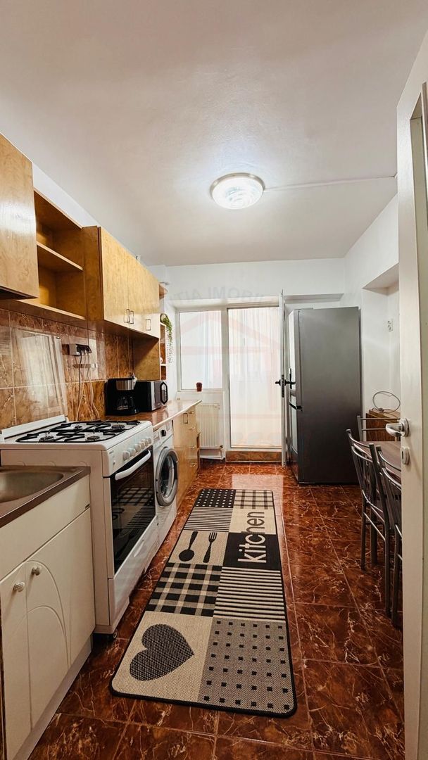 Închiriez apartament 2 camere – Micro 18, Galați - Poză 5