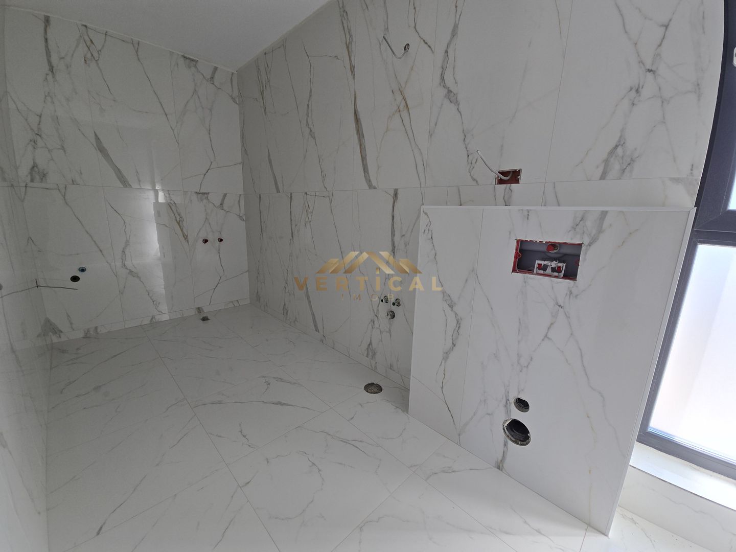 De vanzare! Vila cu un teren superb in comuna Berceni - Poză 6