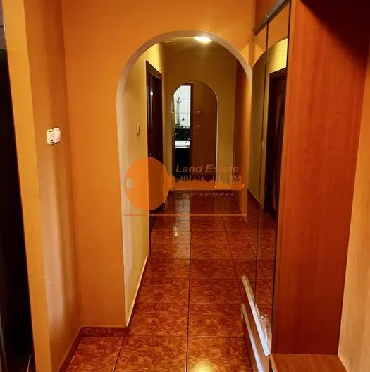 Apartament cu 3 camere 5 minute de Metrou Pacii - Poză 5