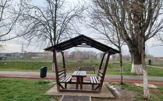 Chirie, 2 dormitoare, str. Sovata. 400 E/lună negociabil. Comision 0. - Poză 12