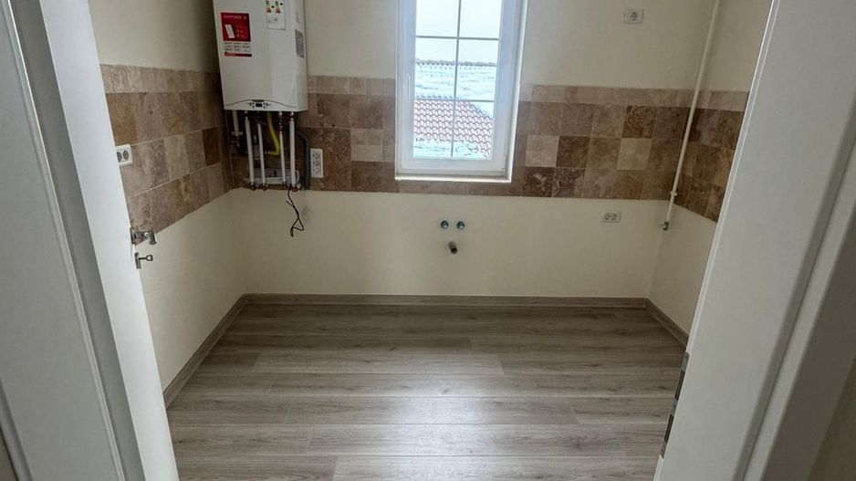 Giroc-Neptun | Apartamente cu 2 camere | Gradina | Decomandat | Loc parcare - Poză 1