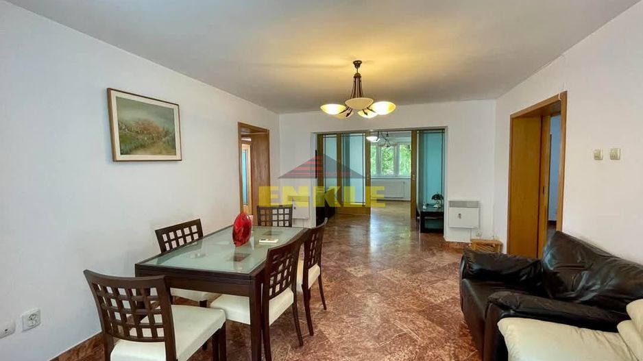 Apartament 3 camere ultracentral, str.Marchian - Poză 1