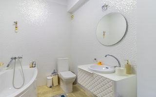 Vila cu piscina si garaj - 6 dormitoare - Pantelimon - Poză 33