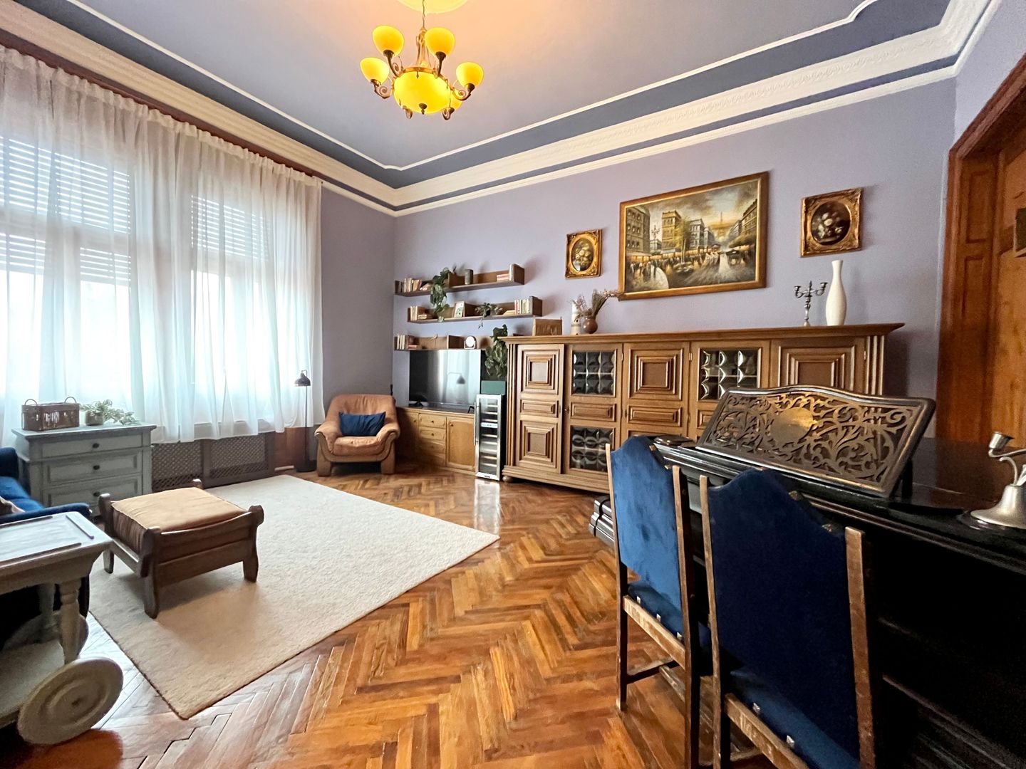 Apartament grandios cu vedere spectaculoasă spre Piața Libertății - Poză 3