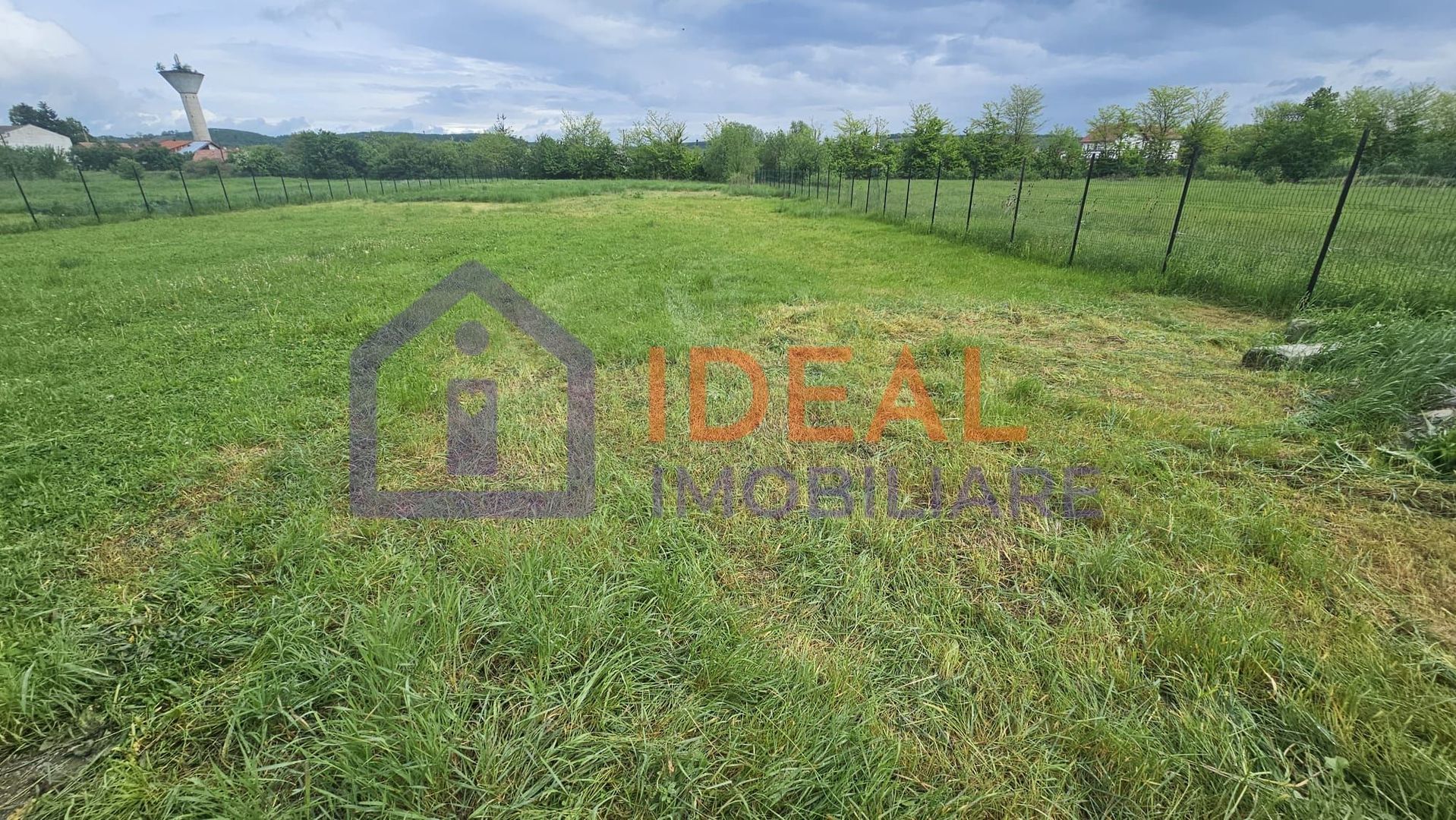 Teren Intravilan 3100 mp, 46 deschidere la strada, in Cristian - Poză 2