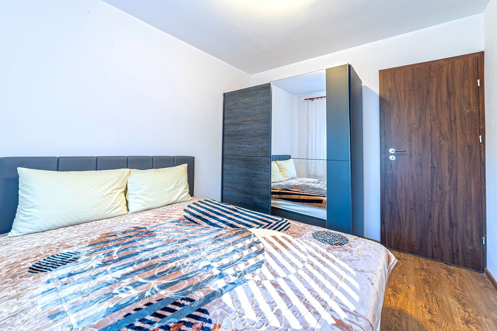 Apartament 2 camere  Calea Romanilor - Poză 9