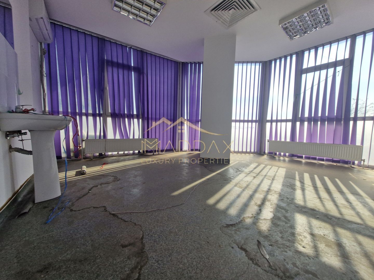 Spațiu de închiriat *210mp // Lujerului - Poză 17