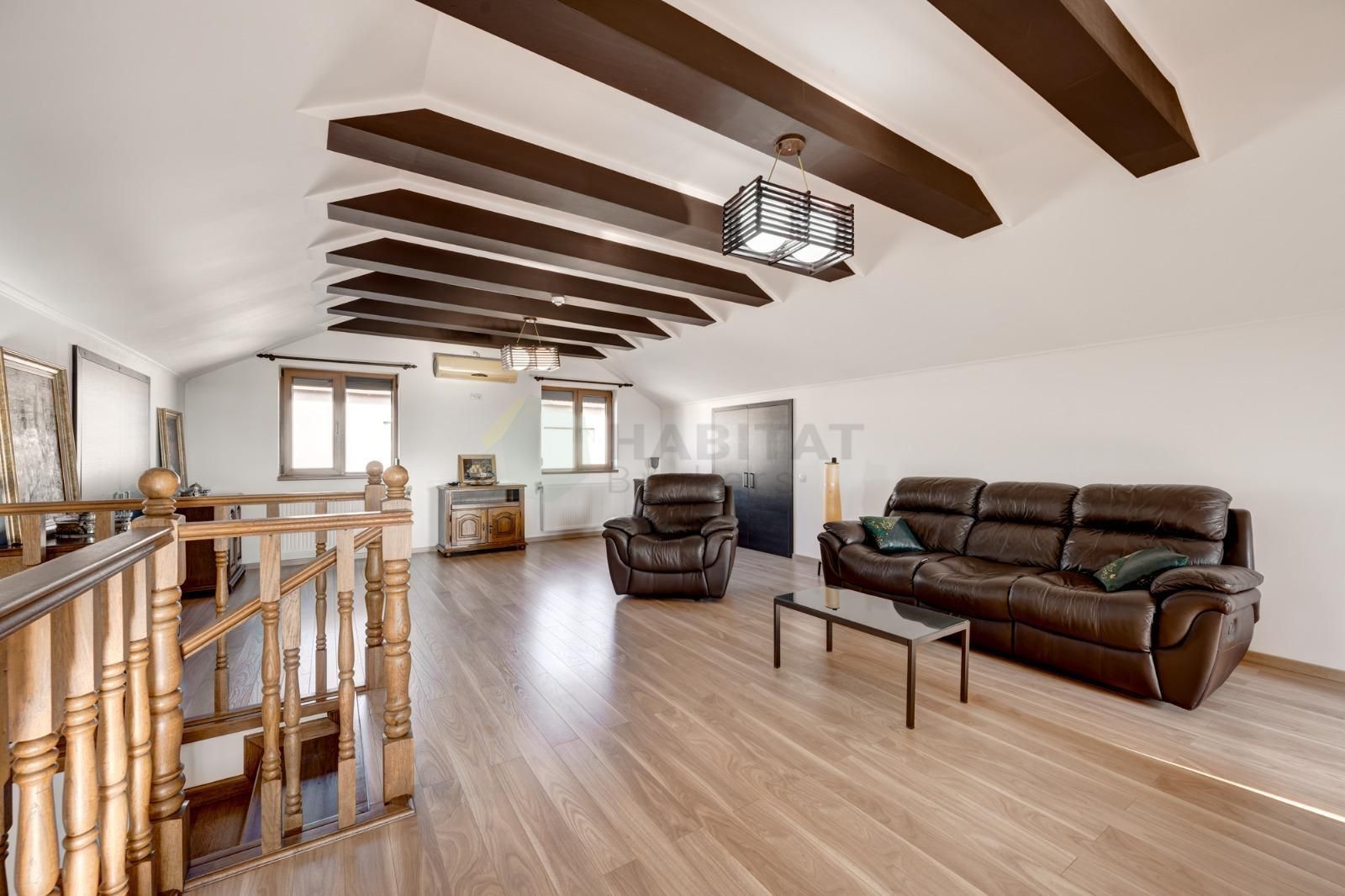 Casă modernă și spațioasă de vânzare în Bragadiru – ideală pentru familie - Poză 2