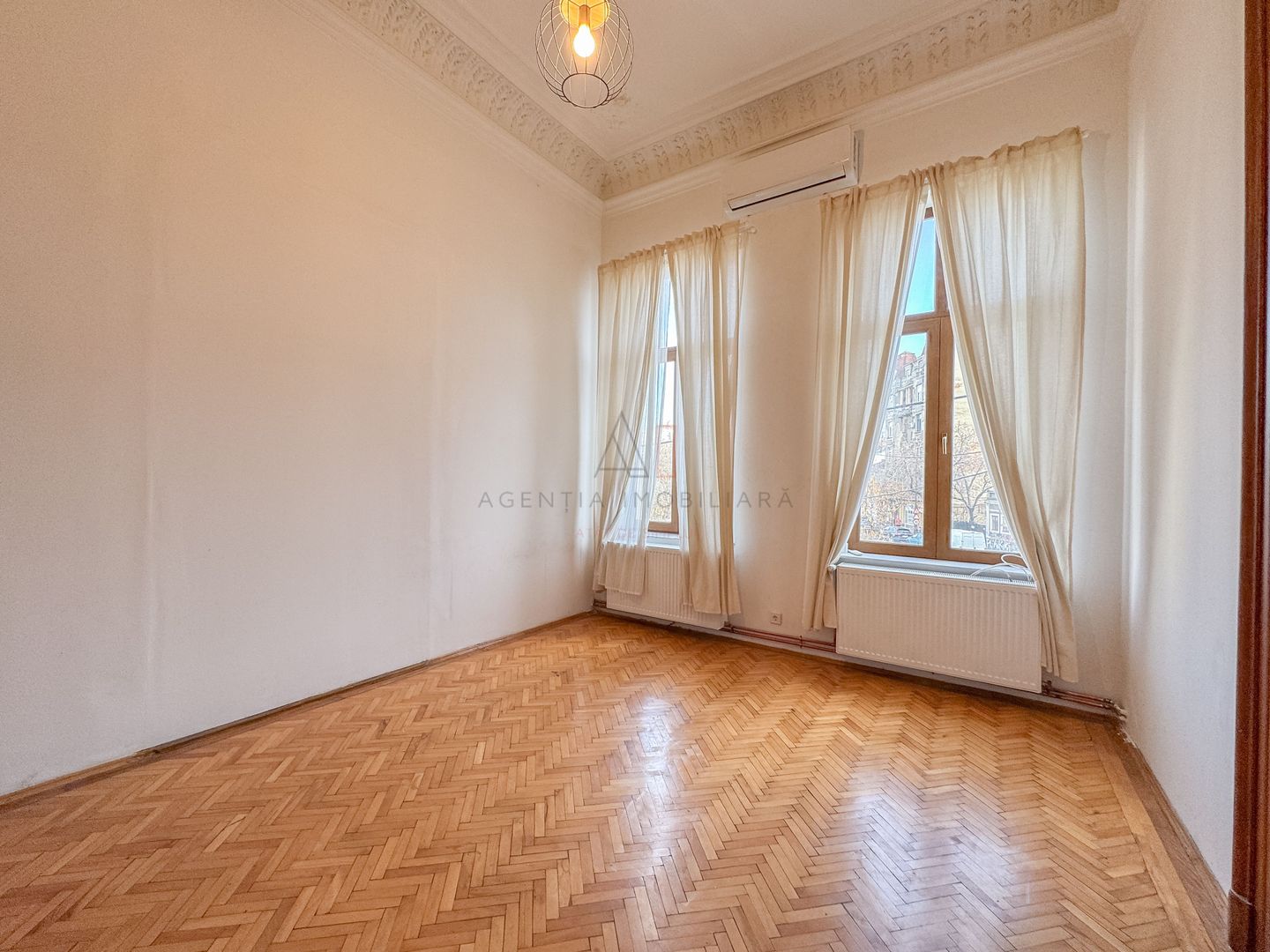 Bijuterie Arhitecturala | Apartament 4 Camere Vila - Poză 5
