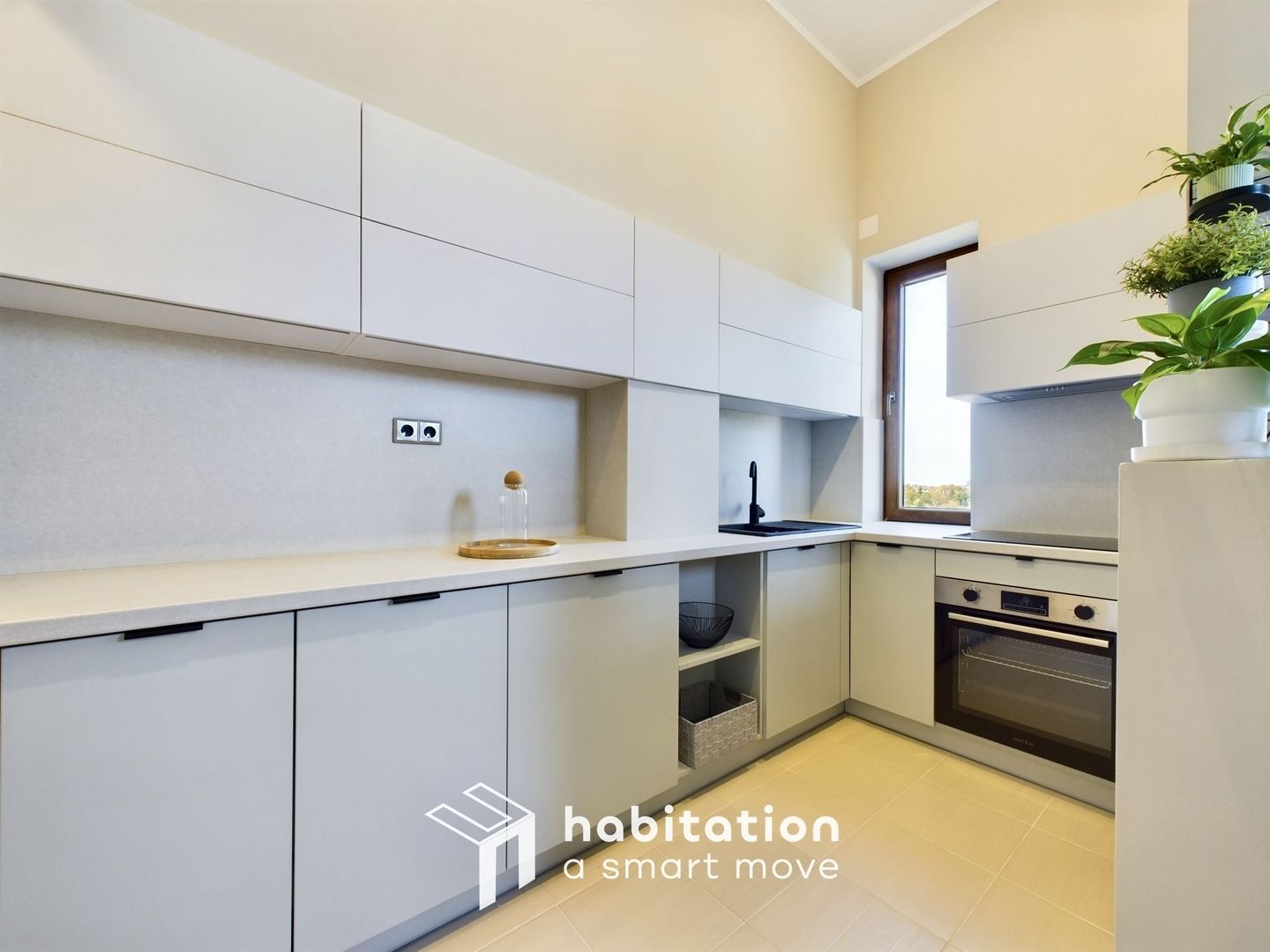 Apartament 2 camere, et 3- vis urban la cheie, zona Mircea Cel Bătrân - Poză 12