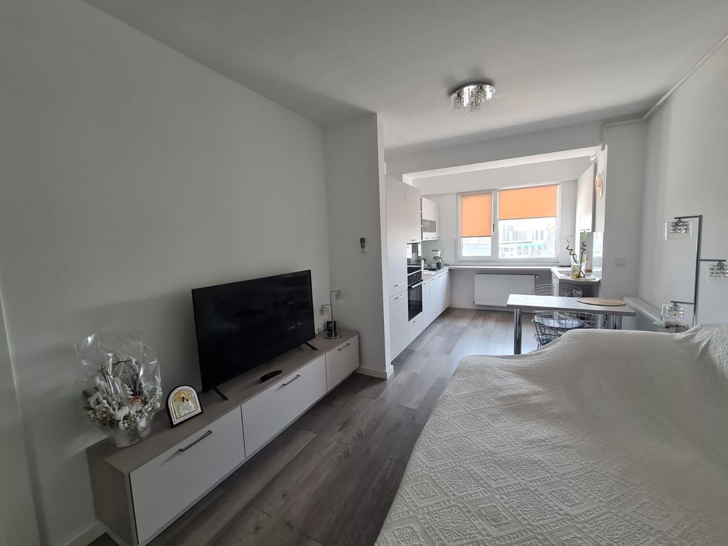 Inchiriere garsoniera Pipera - Poză 2